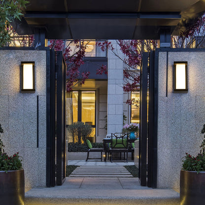LED Waterproof Wall Light for Outdoor Spaces